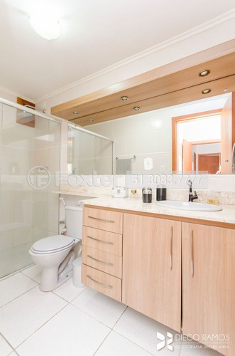 Casa Em Condomínio, 3 Dormitórios, 243.14 M², Menino Deus - 205161