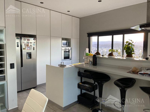 Casa En Venta En La Cuesta La Calera