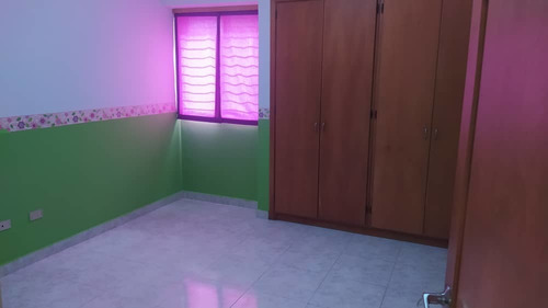 Imagen 10 de 14 de Apartamento En Venta Urb. Andrés Bello 0412-8887550