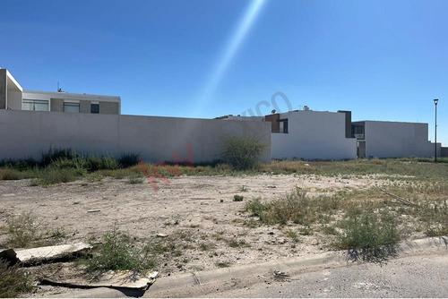 Dos Lotes En Venta Juntos En Villas Del Renacimiento, Cerrada Bramante, En Torreón, Coah.