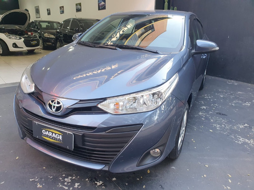 Toyota Yaris Sedán 1.5 Xl Plus Connect 16v Cvt 4p