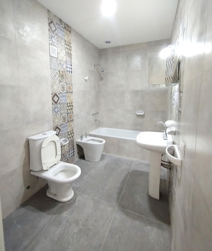 U L T I M O Disponible Hermoso Alquiler 4 Ambientes A Estrenar Laferrere Frente Estacion Eva Duarte