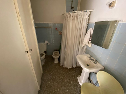 Imagen 11 de 15 de Hermosa Propiedad Sobre Gran Lote En Zona Residencial