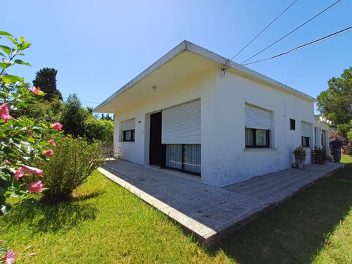 Casa En Venta De 1 Dormitorios (ref: Iea-1934)