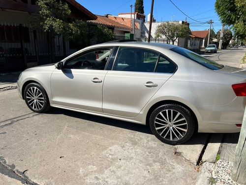 Imagen 12 de 14 de Volkswagen Vento 2014 2.0 Sportline Tsi 200cv Bi-xenon Dsg