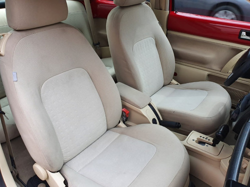 Imagen 10 de 14 de Beetle 2010 Gls 2.0l Aut Qc Factura De Agencia Impecable!!