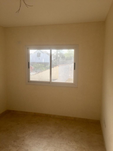 Imagen 8 de 10 de Venta!! Oportunidad Unica!! Departamento 2 Ambientes En Edificio