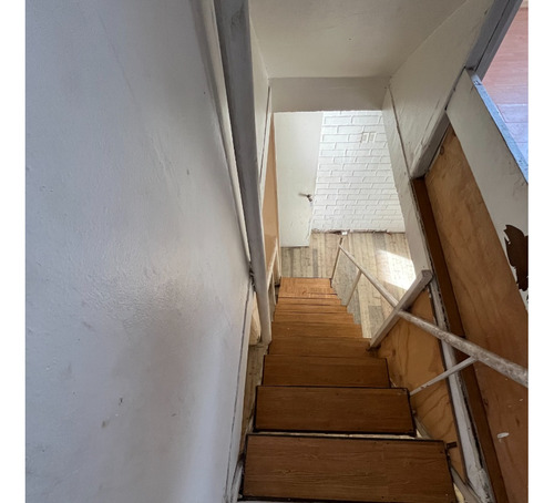 Con Giro Comercial Completo, Regularizada, E. Trifásica