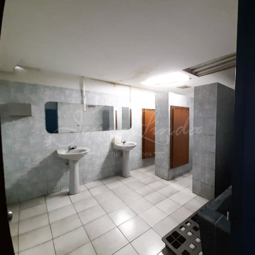 Imagen 4 de 7 de En Venta!! Local De 600 Mts² En Coche Aragua La Morita Aragua