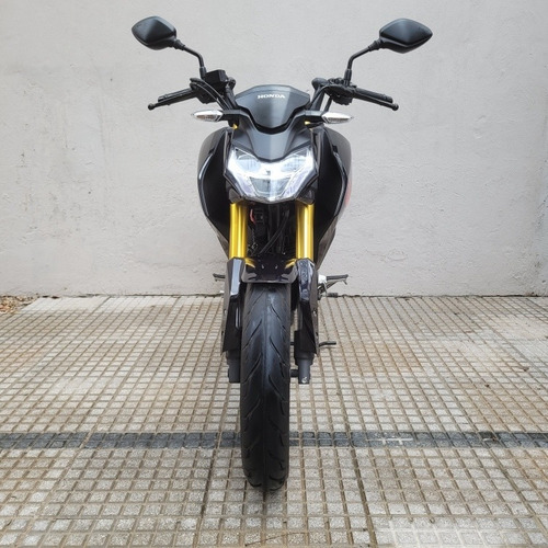 Imagen 4 de 24 de Honda Cb 190 R 2017