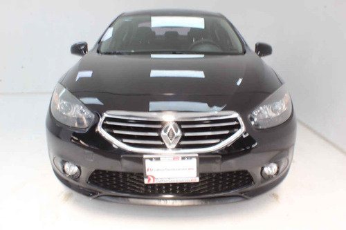 Imagen 2 de 13 de Renault Fluence 2013 4 Cilindros