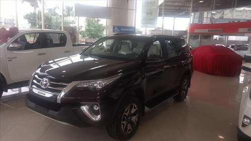 Toyota Hilux Sw4 2.8 Srx Diamond 4x4 7 Lugares 16v Turbo Int