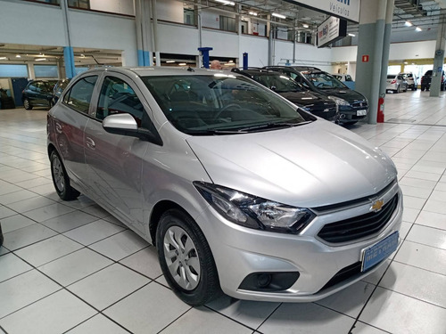 Imagem 5 de 9 de Chevrolet Onix 1.0 Mpfi Lt 8v Flex 4p Manual