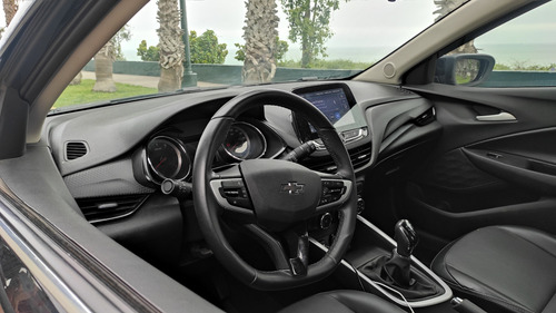 Chevrolet Onix Midnight