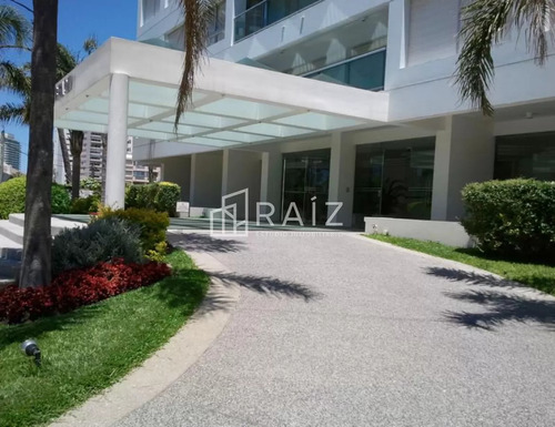 Apartamento En Venta 1 Dormitorio Y Medio Playa Mansa