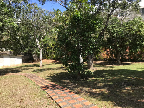 Terreno En Venta En Valle Arriba