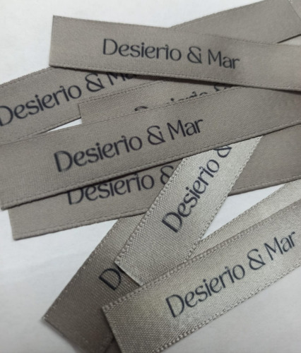 100 Etiquetas Ropa Personalizadas Plata 1.6 X 5 Cm Plateada