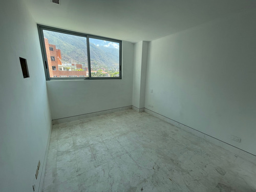 Imagen 22 de 23 de Vendo Apartamento 330m2 4h/5b/4p La Castellana