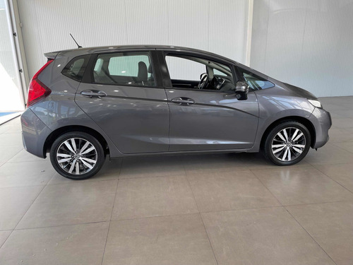 Imagen 8 de 24 de Honda Fit 2017 1.5 Ex-l 132cv Lesbleus