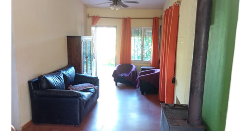 Chalet Zona Costa Urbana Al Sur + Barbacoa Con Parrillero + Construcción Multipropósito