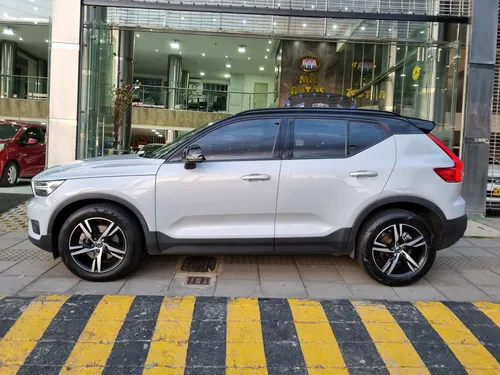 Volvo XC40 2.0 T5 Awd R-design