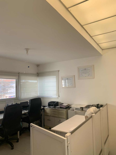 Casa Apta Oficinas, 5 Ambientes Mas Escritorio