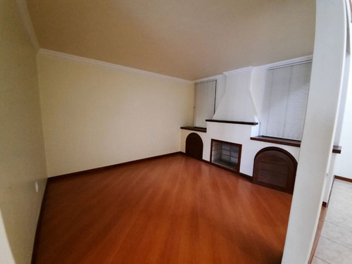 Imagem 14 de 28 de Casa Residencial De 450m² No Pantanal. - Ca1750