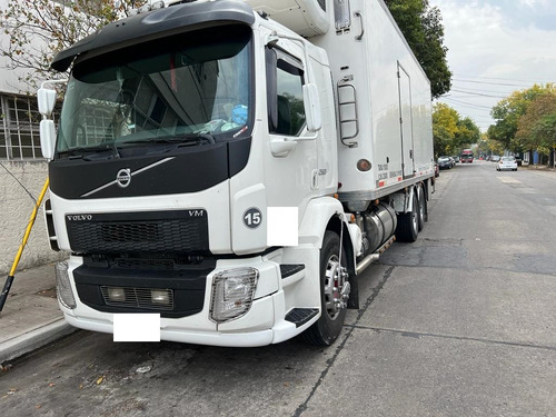 Volvo Vm260 6x2 2015 Furgon Termico Y Frio Supercongelado!!