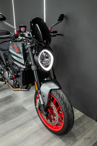 Ducati Monster 937