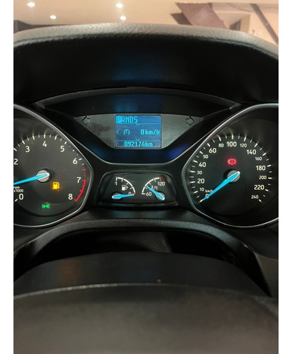 Ford Focus 2.0 SE PLUS 16V FLEX 4P POWERSHIFT