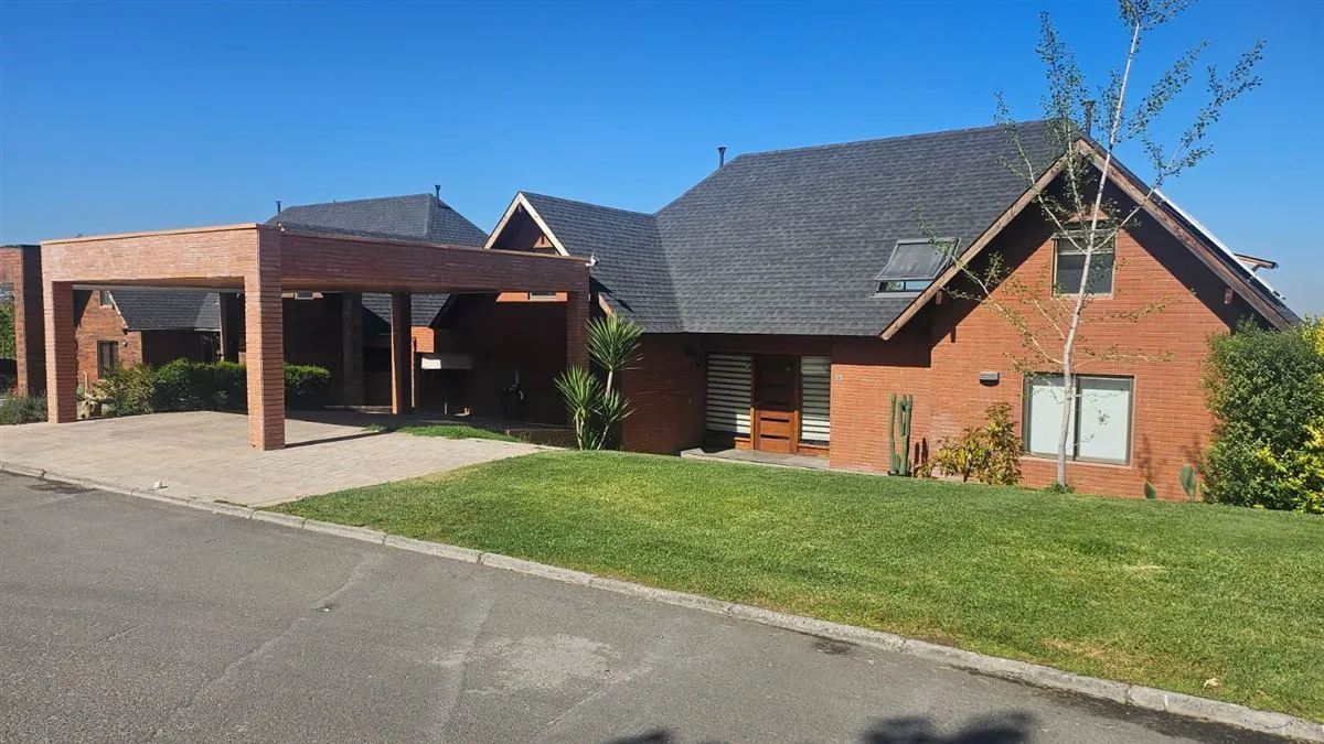 Imagen 1 de 14 de Tuscorredores Vende Hermosa Casa En Sector Las Pircas