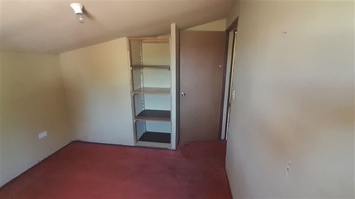 Casa En Venta De 2 Dormitorios En Padre Hurtado