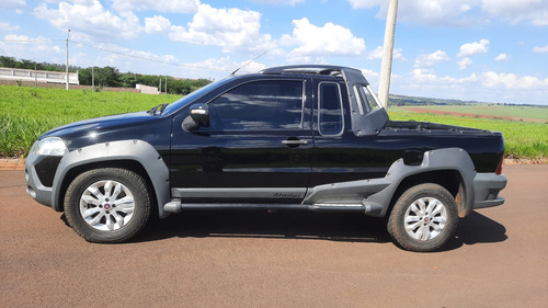 Fiat Strada 1.8 16v Adventure Ce Flex 2p