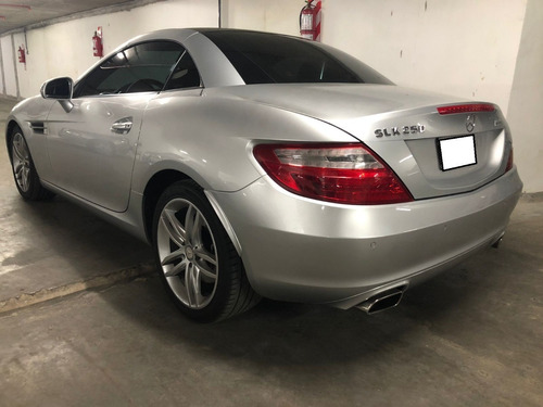 Imagen 6 de 11 de Mercedes Benz Slk 250 Amg