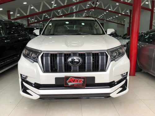 Imagen 10 de 11 de Toyota Prado
