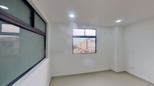 Imagen 11 de 15 de Venta Apartamento Torre Belgrano, Bello