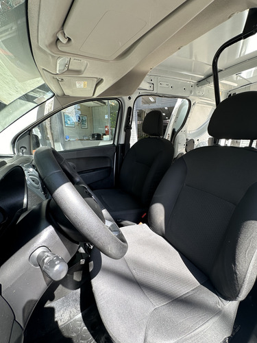 Renault Kangoo Ii Express 1.6 Sce Confort
