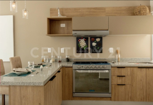 Imagen 3 de 10 de Casa En Venta Lista Para Estrenar ! San Isidro Juriquilla Queretaro