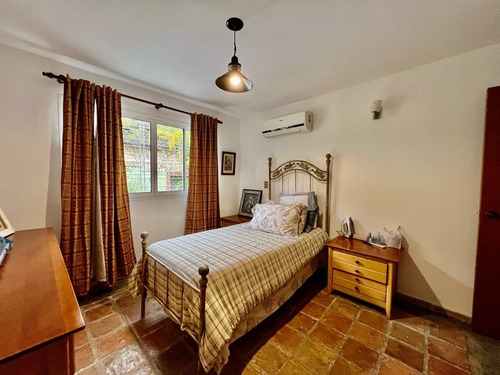 Imagen 23 de 30 de Se Vende Casa 400m2 4h+s/6b/5p Oripoto