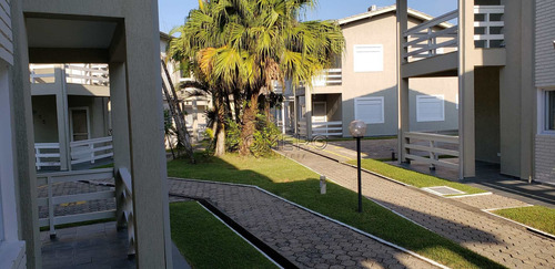 Apartamento Com 2 Dorms, Praia Da Maranduba, Ubatuba - R$ 350 Mil, Cod: 1494 - V1494