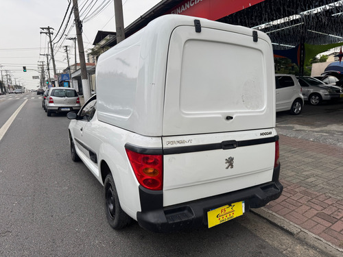 Peugeot Hoggar 1.4 X-line Flex 2p