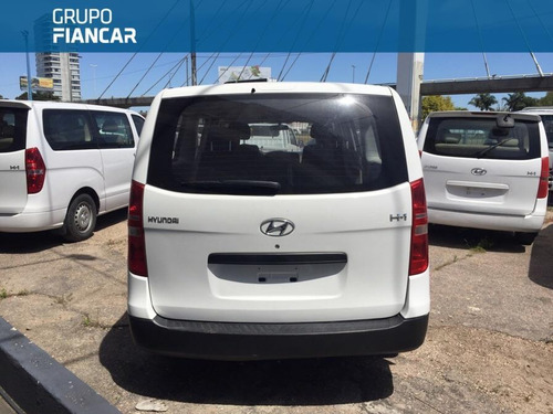 Hyundai H-1 Minibus 9 Pasajeros 2013