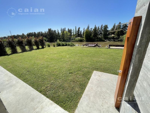 Imagen 17 de 23 de Espectacular Casa En San Benito, Villanueva