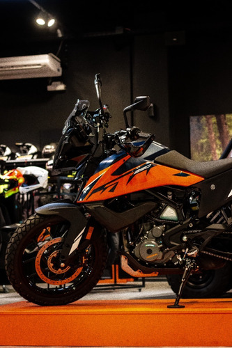Imagen 2 de 16 de Ktm Adventure 390