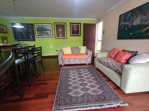 Apartamento En Venta Lomas De Las Mercedes