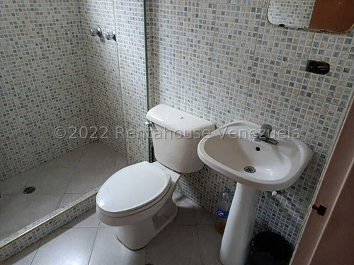 Imagen 17 de 19 de Julio Latouche Rentahouse Vende Townhouse Monteserino San Diego 22-28673