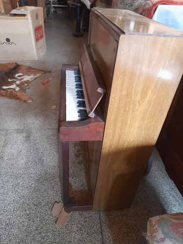 Piano Antigo Infantil Da Estrela