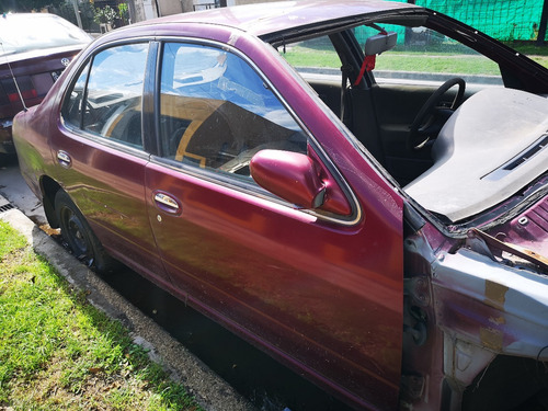 Imagen 15 de 15 de Nissan Bluebird