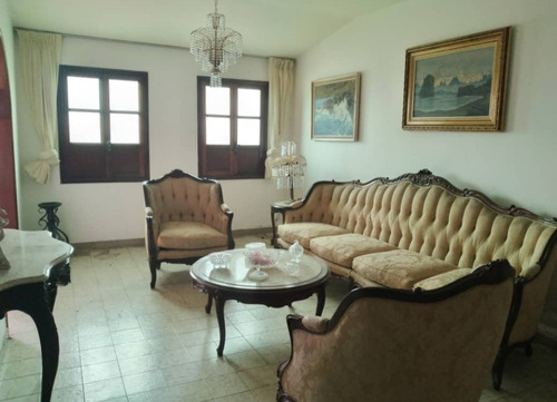 Casa En Venta Trigal Norte Calle Cerrada