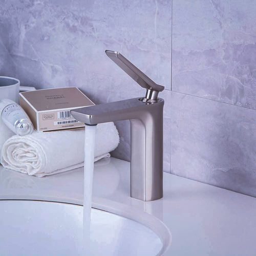 Grifo Mezclador Para Lavabo Agua Fria/caliente Termostatico Acabado AT9506 Color AT9506